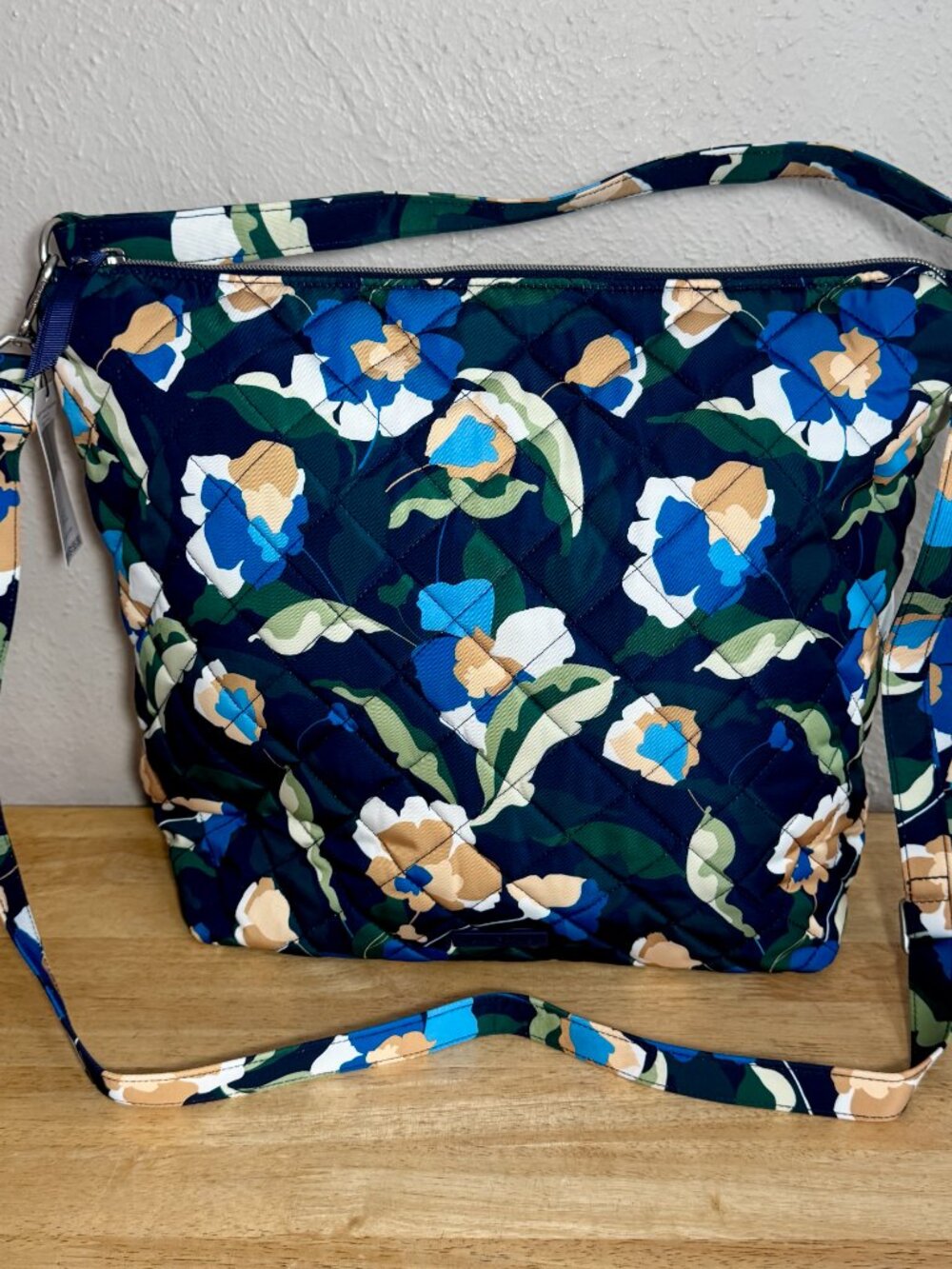 Vera Bradley Oversize Hobo Bag in Performance Twill Immersed Blooms NWT